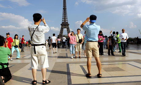 Paris is beating London in charm offensive to lure wealthy Chinese shoppers