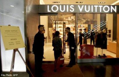 Asia's woes weigh on luxury brands