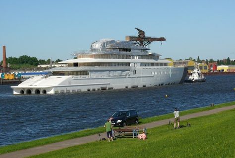 Gulf owners dominate 100 largest superyacht list