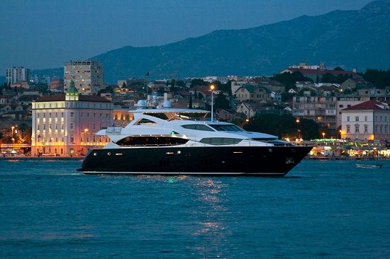 Charter the Sunseeker 34M Cassiopeia this summer in Croatia