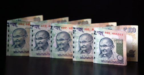 Why RBI has failed to stem Indian rupee slide