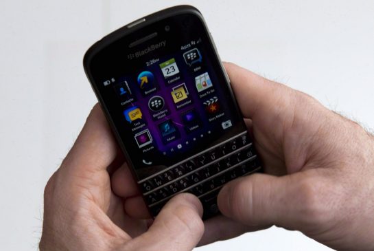 BlackBerry hits bump on turnaround road