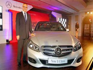 Mercedes Benz to come up with traffic alert system