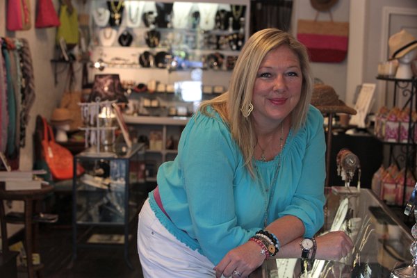Tarrytown, NY, Charms Residents and Retailers