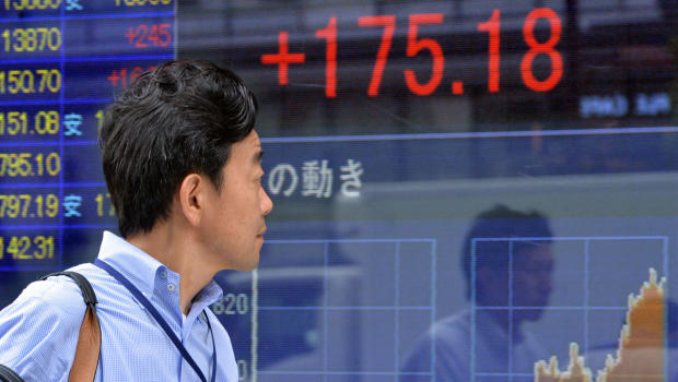 Global markets shrug off weak Chinese manufacturing news