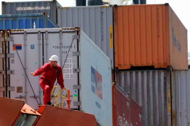 Trade deficit worsened by global recession