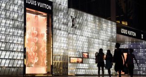 Latest LVMH luxury deal lifts stock on growth hopes
