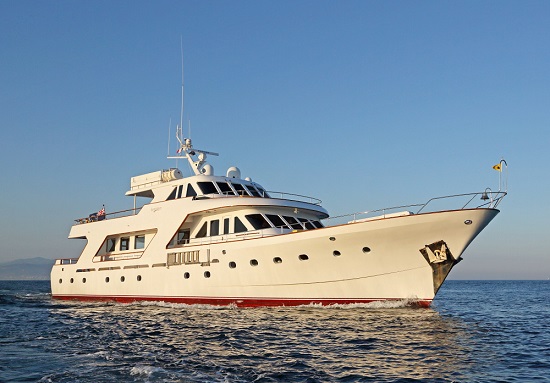 Owner comments on classic superyacht Sprezzatura's charter debut