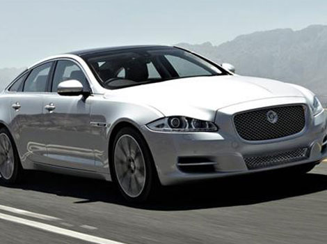 Jaguar XJ 2.0L petrol India bound