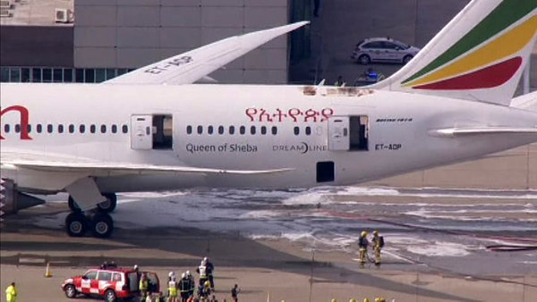 Boeing 787 Catches Fire at Heathrow