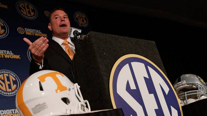 For first time in taking over program, Vols' Jones needs QB