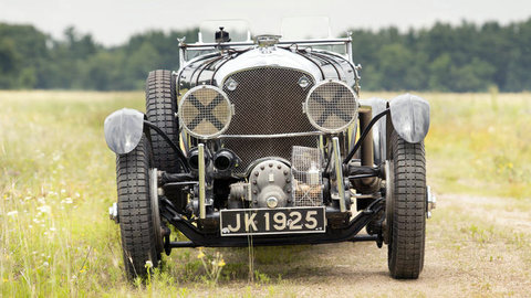 Blower Bentley Heading to Auction Was Modified, Historians Say