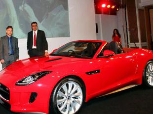 Jaguar to launch mass market range in 2015: Sources