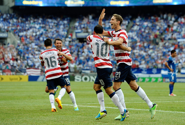 US looks to extend winning streak in Gold Cup semis