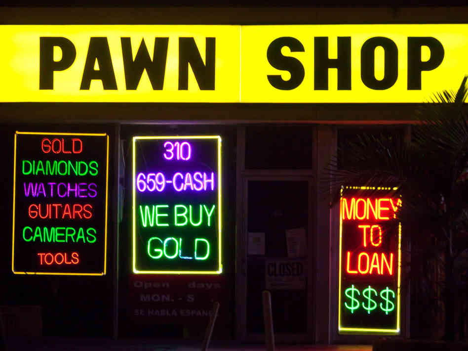 What A Falling Gold Price Means For Pawn Shops