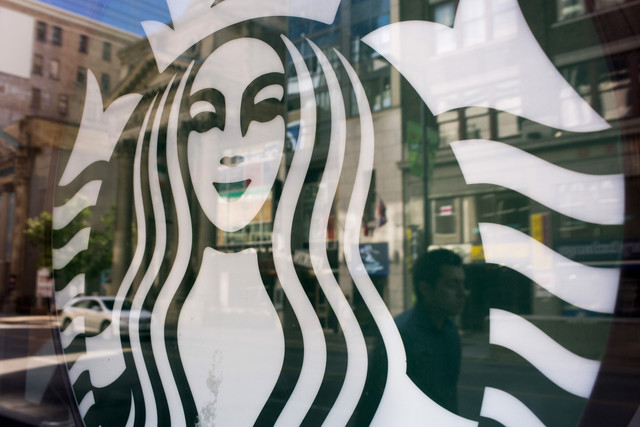 Starbucks Profit Gains 25% as US Sales Improve