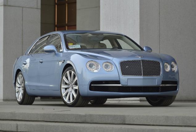 Bentley got its start in aviation, keeps soaring with 2013 Flying Spur