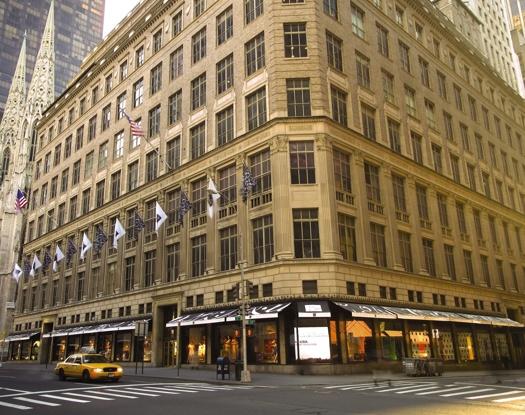 Luxury Retailer Saks Is Close to Being Bought by Hudson's Bay