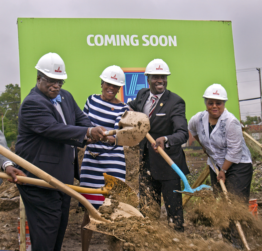 Aldi Grocery at 39th and Prospect finally breaks ground