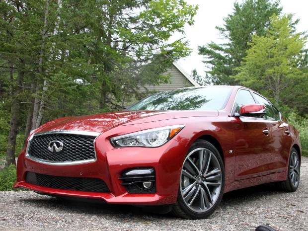 Sporty new 2014 Infiniti Q50 is a high-tech feat of engineering