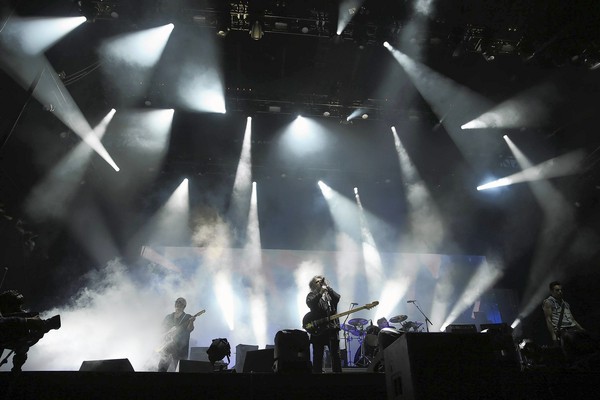 Lollapalooza: The Cure and Phoenix close out the fest