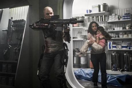 Matt Damon's 'Elysium' is standard (not gold standard) sci-fi