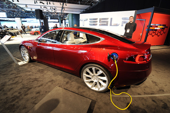 Tesla Heads Into the Four-Wheel-Drive Future