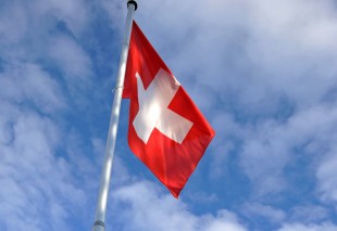 UK defies overall Swiss watch export value decline