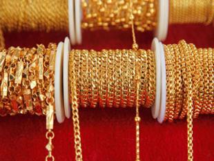 Gold futures gain further as govt raises import duty