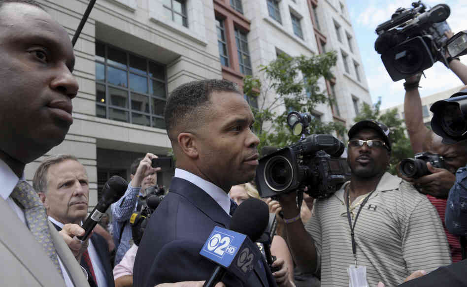 'I still believe in resurrection': Jesse Jackson Jr. gets 2 1/2 years in prison