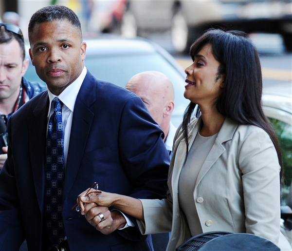 'I misled the American people': Jesse Jackson, Jr. gets 2 1/2 years in prison