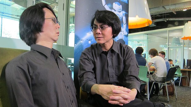 Scientist's robot clone adds new dimension to life