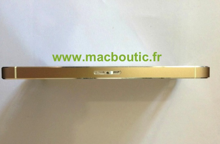 Gold iPhone 5S possibly revealed in first-ever photos