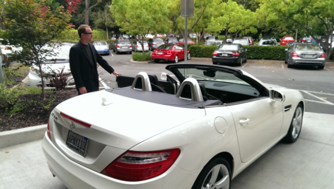 Mercedes-Benz Testing Google Glass For Door-to-Door Navigation Feature