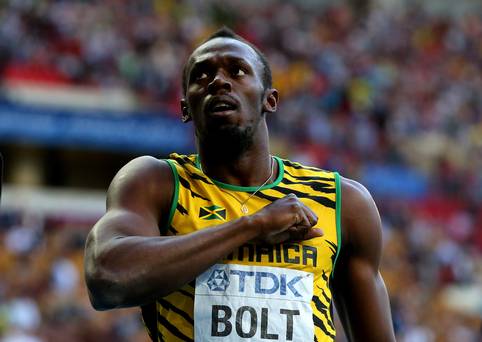 Usain Bolt wins gold in 200 at worlds