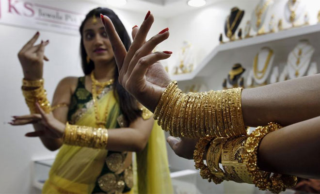 Gold to trade at Rs 31000 levels by December: experts