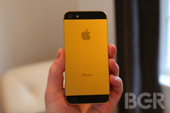 Yes, the iPhone 5S must be gold