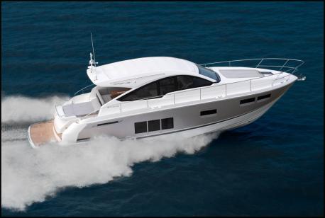 Luxury motor yacht is calling in to Hampshire marinas