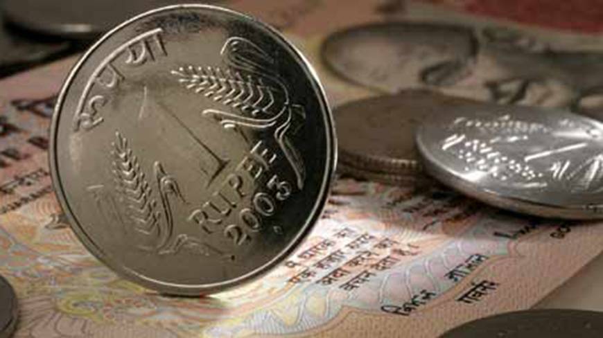 Falling Indian Rupee seen a boon for Bangladesh imports