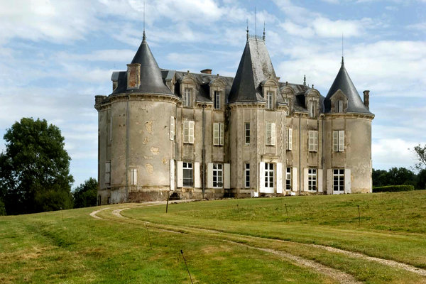 The Barefoot Chateau