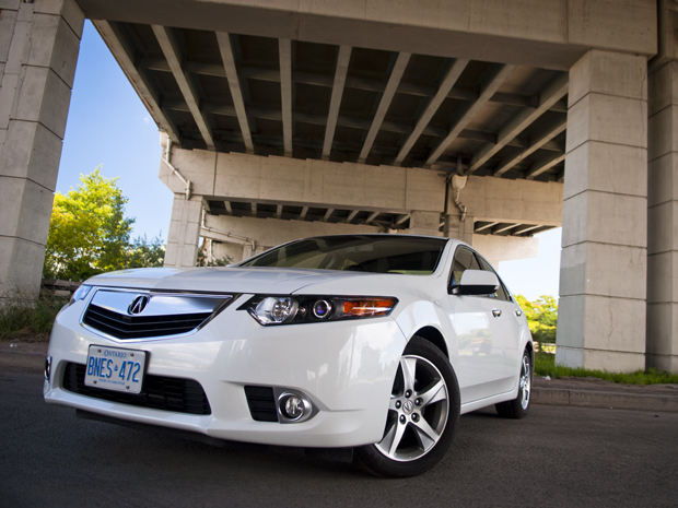 Acura's TSX may need an update, but its still a Civic Si for grown-ups