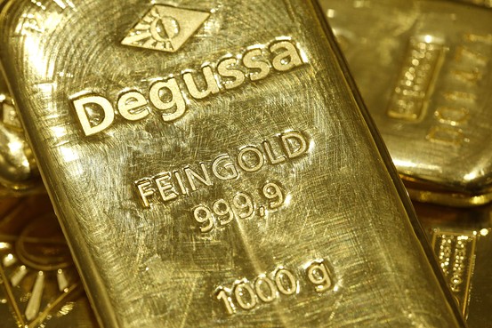 Morning MoneyBeat: Gold Starting to Glitter Again