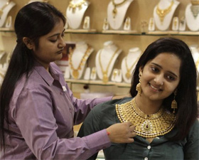 Gold hits new all-time high of Rs 33824; spurts by nearly Rs 2000