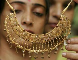 Monsoon may wash away India's drive to curb gold imports