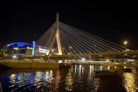 Gold lights on Zakim Bridge come with a personal story