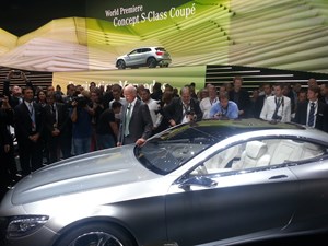 Photo Release — Panoramic Roof on the New Mercedes-Benz S-Class Coupe …