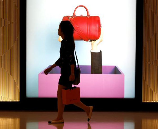 Thailand To Attract Tourists By Scrapping Duty On Luxury Goods