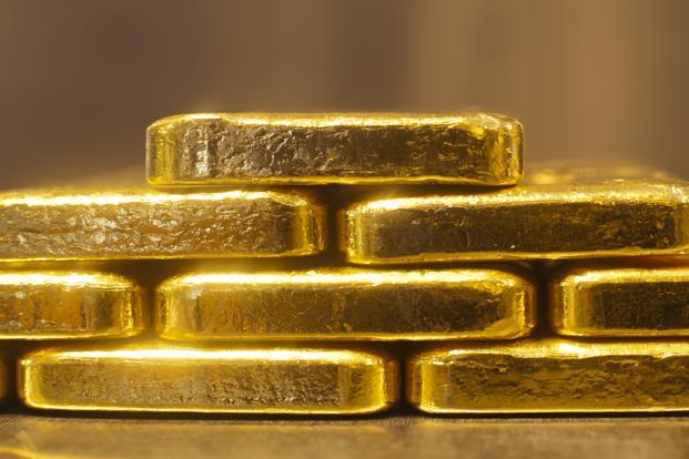 Gold Heads for Worst Weekly Loss Since June Before Fed Meets