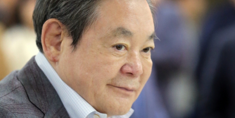 Samsung Group Chairman Out of Bloomberg's Top 100 Billionaires List
