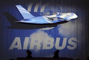 Lufthansa to Split Long-Haul Jet Deal Between Boeing, Airbus
